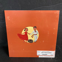 Load image into Gallery viewer, Round Is a Tortilla: A Book of Shapes (Roseanne Greenfield Thong) -paperback educational
