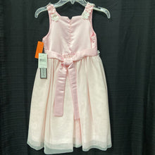 Load image into Gallery viewer, tulle skirt w/ flowers (NEW)
