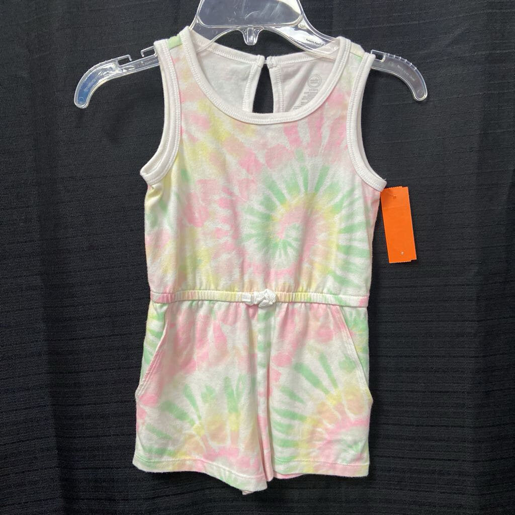 tie dye shorts outfit