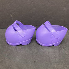Load image into Gallery viewer, Shoes for 18" Baby Doll
