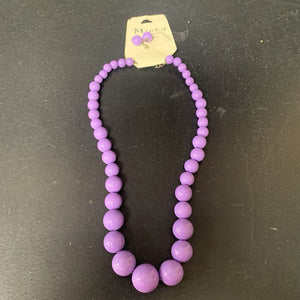 Beaded Necklace & Earrings Set (NEW) (Minky Accessories)