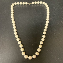 Load image into Gallery viewer, Beaded Necklace
