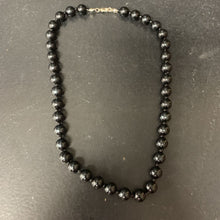Load image into Gallery viewer, Beaded Necklace
