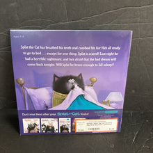 Load image into Gallery viewer, Splat the Cat Dreams Big (Rob Scotton) -character paperback
