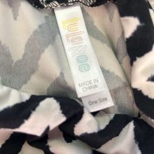 Load image into Gallery viewer, Chevron Leggings
