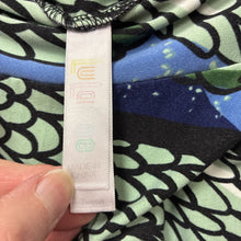 Load image into Gallery viewer, Patterned Leggings
