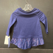 Load image into Gallery viewer, Sparkly Hem Top (NEW)
