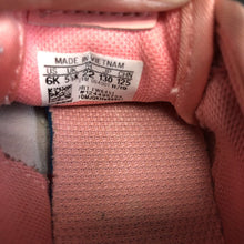 Load image into Gallery viewer, Girls Sneakers
