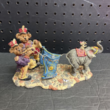 Load image into Gallery viewer, Boomer &amp; Toot with Fifi, Squirt, &amp; Topper...Let The Show Begin Figurine
