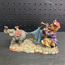 Load image into Gallery viewer, Boomer &amp; Toot with Fifi, Squirt, &amp; Topper...Let The Show Begin Figurine
