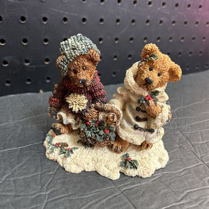 Edmund & Bailey... Gathering Holly Christmas Figurine