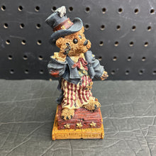 Load image into Gallery viewer, Uncle Elliot ..Wants You! Figurine
