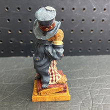 Load image into Gallery viewer, Uncle Elliot ..Wants You! Figurine
