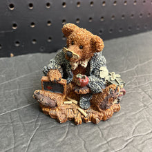 Load image into Gallery viewer, Wilson the "Perfesser" Figurine
