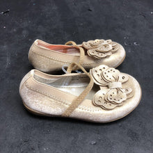 Load image into Gallery viewer, Girls Butterfly Shoes
