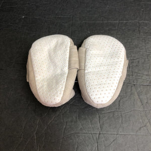 Boys Velcro Shoes (Baby Blush Boutique)