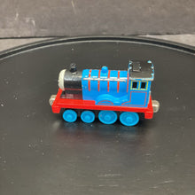 Load image into Gallery viewer, Talking Thomas Metal Train Engine Battery Operated
