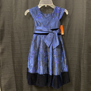 Sequin velvet flower dress