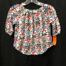 Load image into Gallery viewer, Floral top
