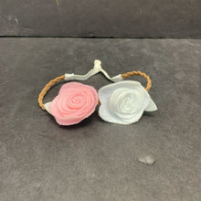 Load image into Gallery viewer, Flower Headband for 18" Doll

