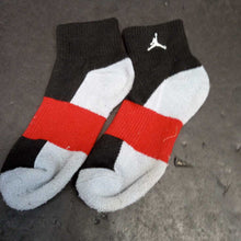 Load image into Gallery viewer, Boys Air Jordan Socks
