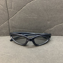 Load image into Gallery viewer, Sunglasses
