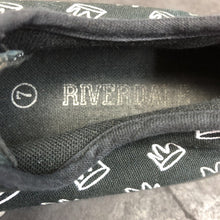 Load image into Gallery viewer, Girls Jughead Shoes (Riverdale)
