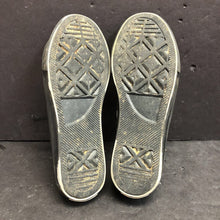 Load image into Gallery viewer, Girls Jughead Shoes (Riverdale)
