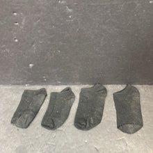 Load image into Gallery viewer, 19pk Boys Socks
