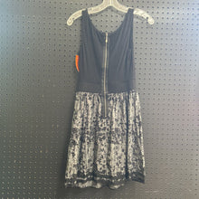 Load image into Gallery viewer, Flower Dress
