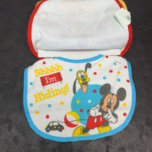Load image into Gallery viewer, 3pk Bibs (NEW)
