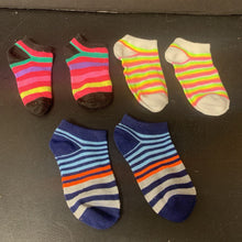 Load image into Gallery viewer, 3pk Girls Striped Socks
