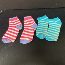 Load image into Gallery viewer, 2pk Girls Striped Socks
