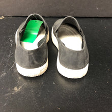 Load image into Gallery viewer, Boys Slip On Shoes
