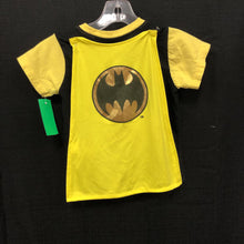 Load image into Gallery viewer, Batman tshirt w/ cape

