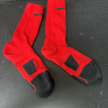 Load image into Gallery viewer, Boys Dri-Fit Socks

