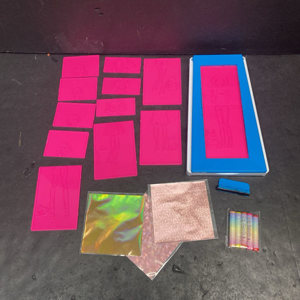 Fashion Plates Set