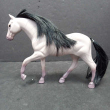 Load image into Gallery viewer, Horse for 6" Doll
