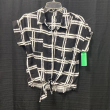 Load image into Gallery viewer, plaid button hem tie top

