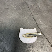 Load image into Gallery viewer, 4pk Cat Hair Clips
