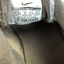 Load image into Gallery viewer, Girls Sneakers
