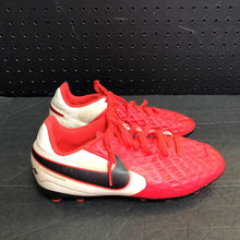 Load image into Gallery viewer, Boys Tiempo Legend 8 Soccer Cleats
