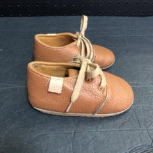 Load image into Gallery viewer, Boys Moccasin Shoes (myggpp)
