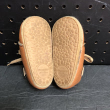 Load image into Gallery viewer, Boys Moccasin Shoes (myggpp)
