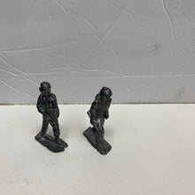 Load image into Gallery viewer, 2pk Cast Iron Army Men
