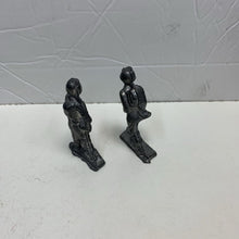 Load image into Gallery viewer, 2pk Cast Iron Army Men
