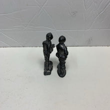 Load image into Gallery viewer, 2pk Cast Iron Army Men
