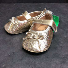 Load image into Gallery viewer, Girls Sparkly Flats (MYGGPP)
