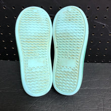 Load image into Gallery viewer, Girls Slip On Shoes

