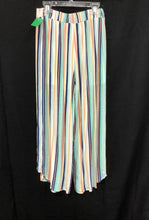 Load image into Gallery viewer, Striped Flowy Pants
